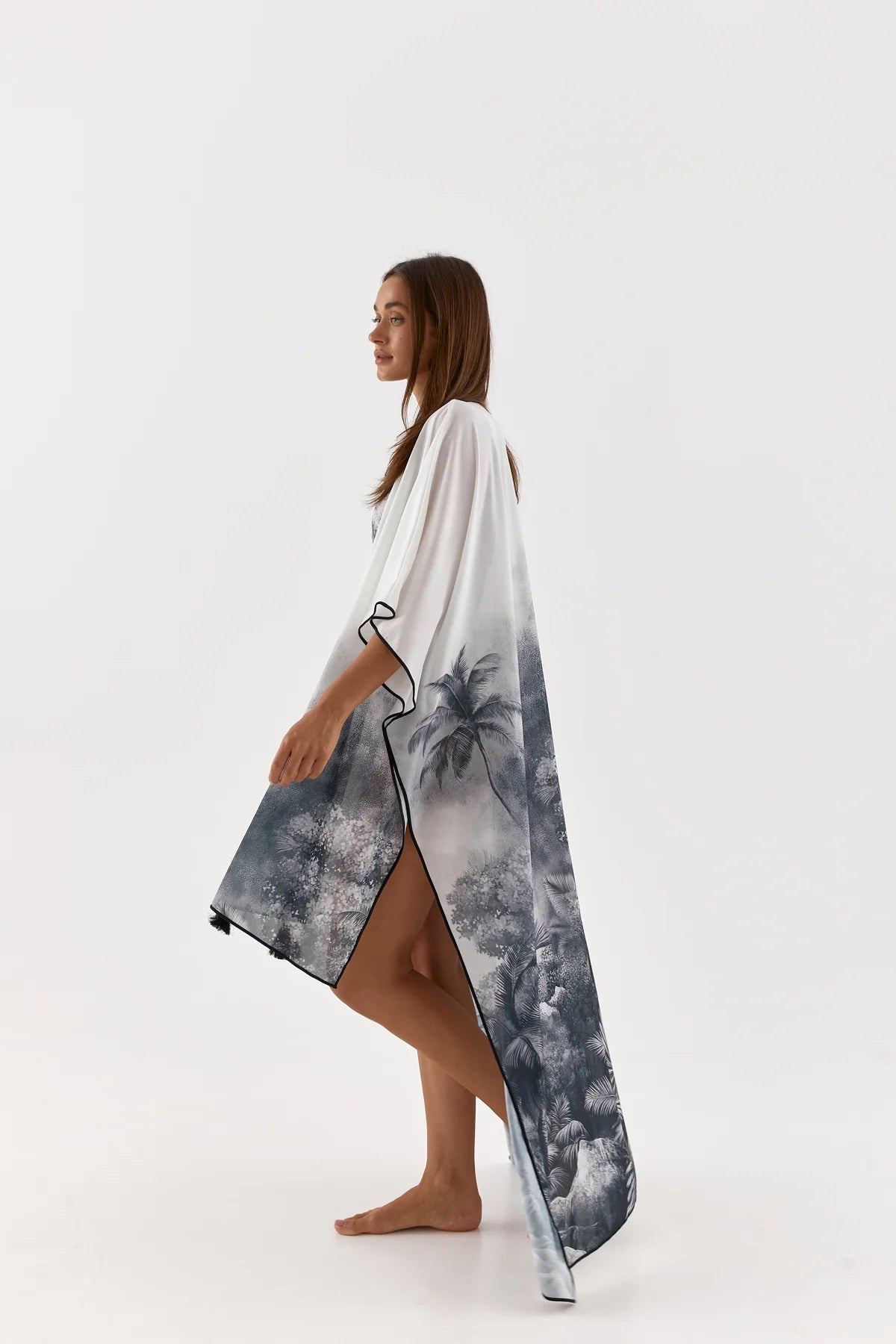 Taha - Poncho - Echoes